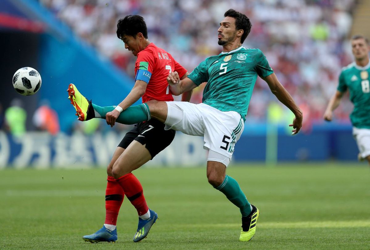 爆冷引爆全场！，TheShy意外战胜德国队观众掌声雷动的简单介绍