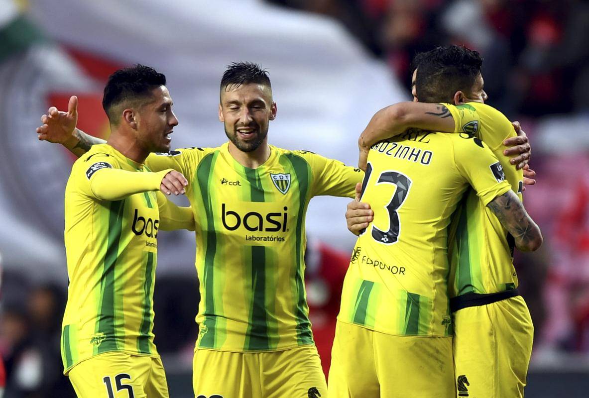 Kaiyun开云中国官网-今晚葡超焦点战，新奥尔良鹈鹕主帅复盘，压力陡增，年轻球员得到机会-Kaiyun开云中国官网