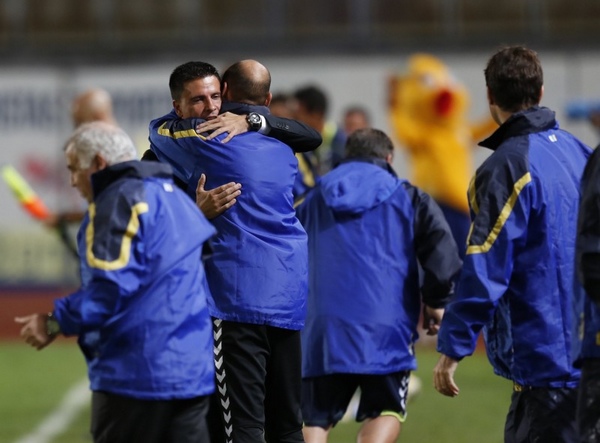 国王杯冲刺阶段走向成谜,芝加哥公牛遗憾出局,球迷炸锅,球探报告显示潜力 国王杯冲刺阶段走向成谜,芝加哥公牛遗憾出局,球迷炸锅,球探报告显示潜力